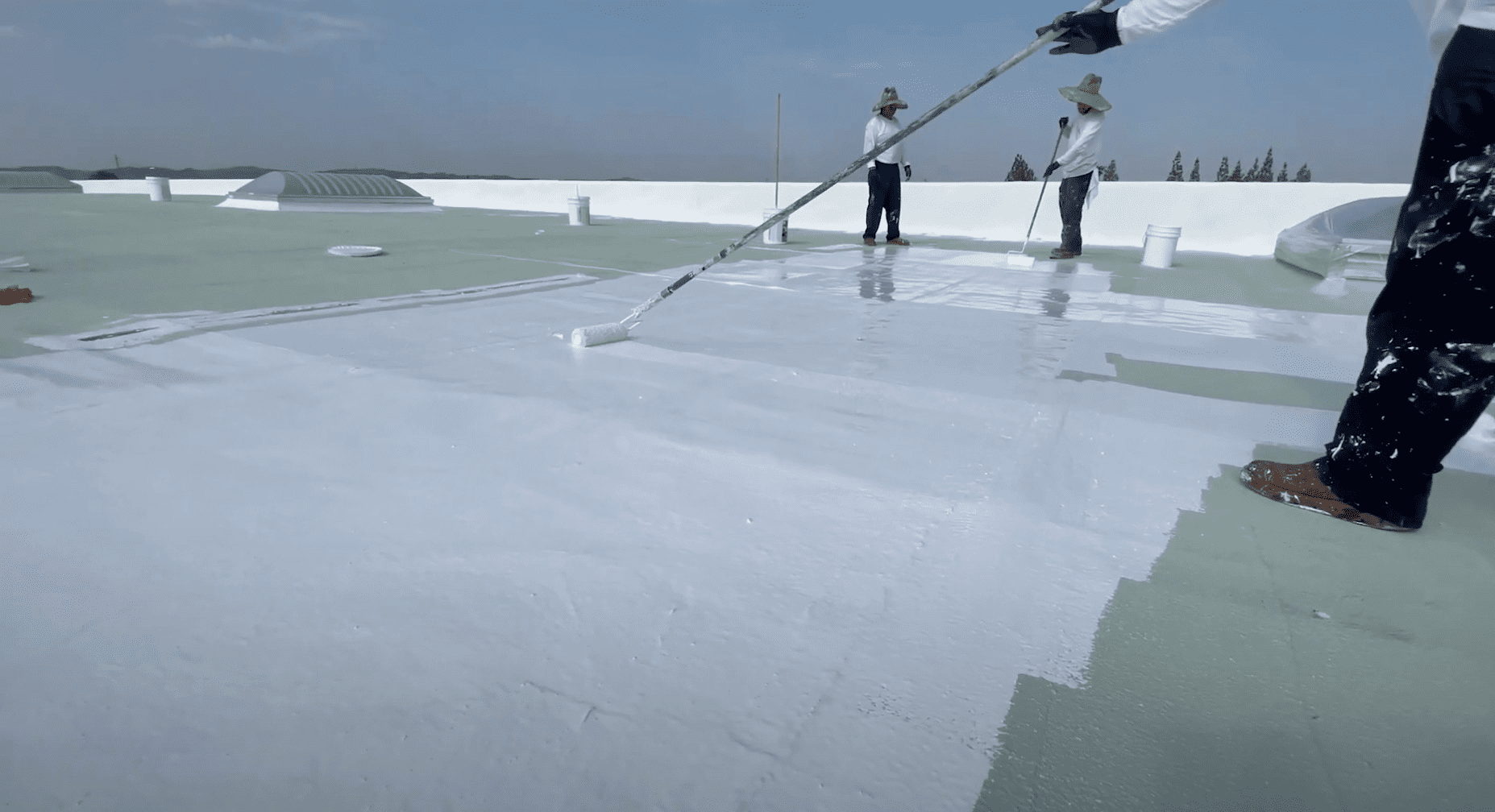 What Are the Benefits and Myths of Silicone Roof Coatings?