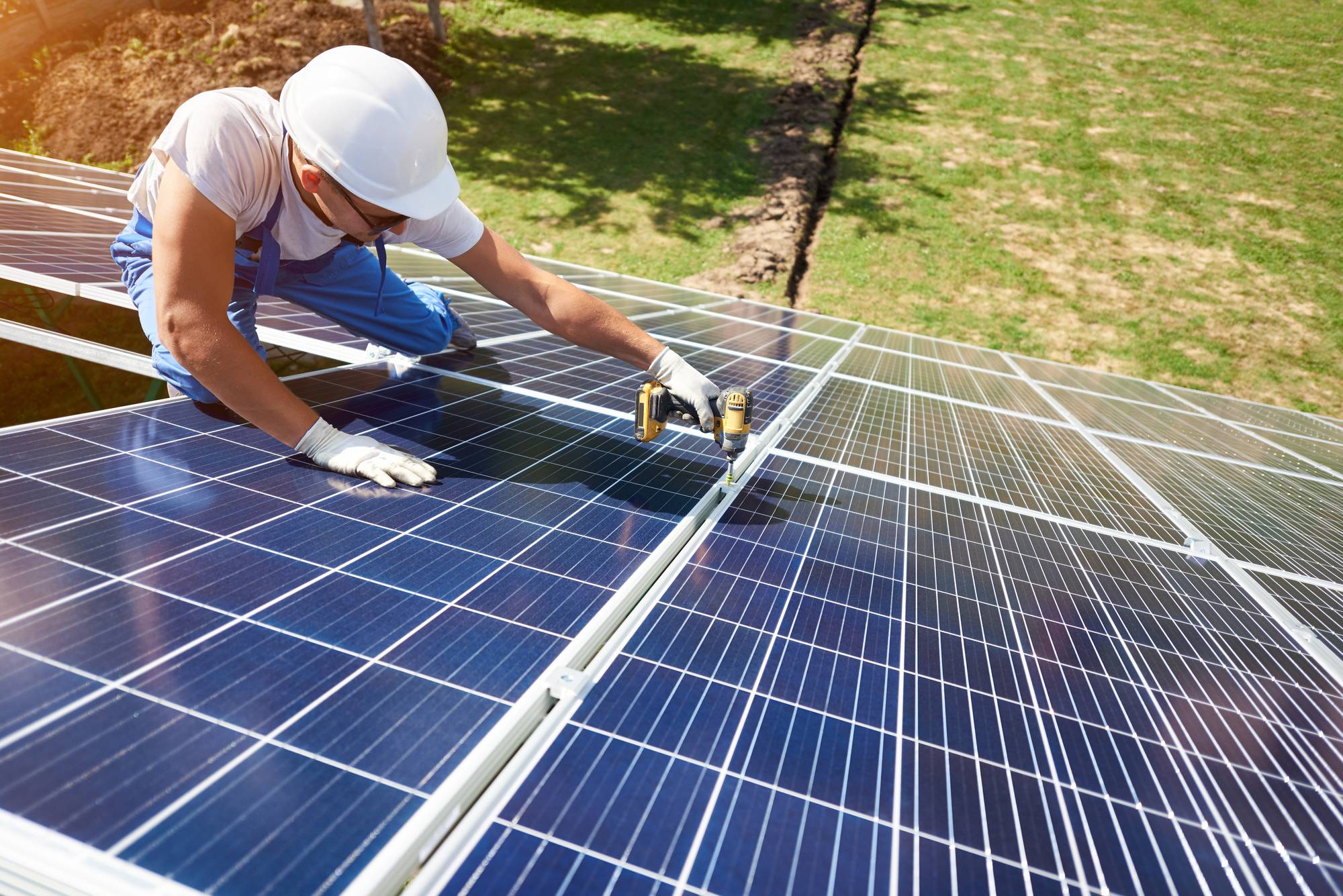 The Best Commercial Roofing For Solar Panel Installation